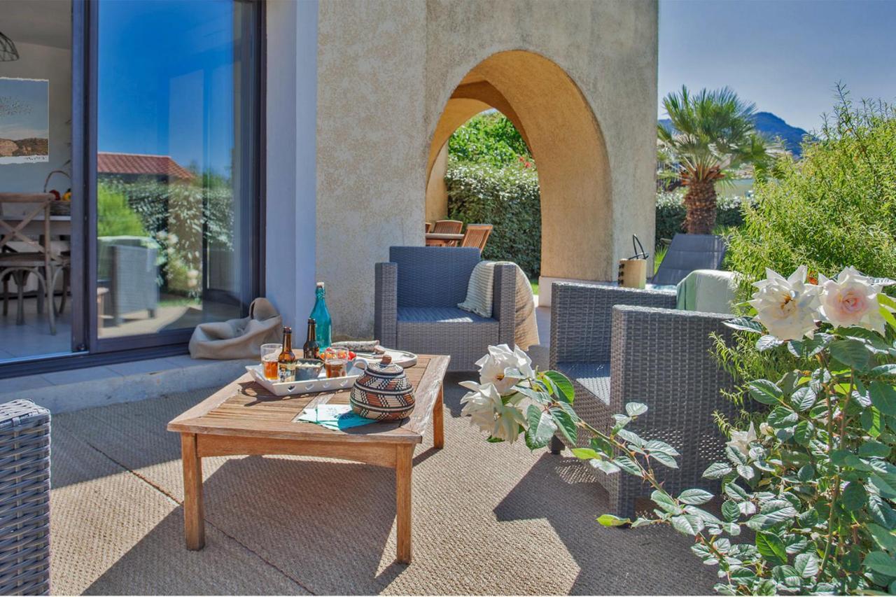 Location De Vacances Olivier Jardin Privatif Et Piscine Chauffee Partagee Calvi  Eksteriør bilde