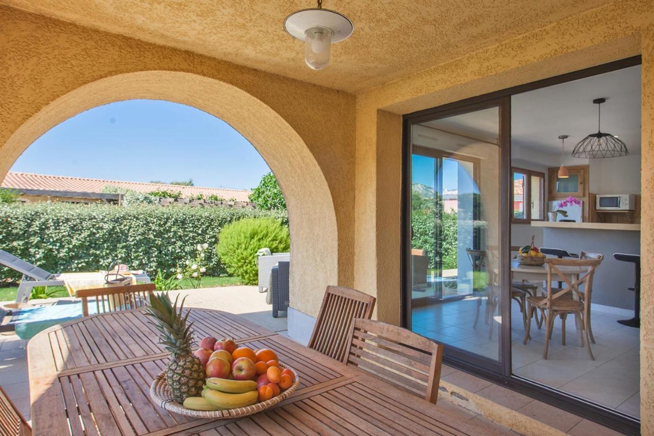 Location De Vacances Olivier Jardin Privatif Et Piscine Chauffee Partagee Calvi  Eksteriør bilde
